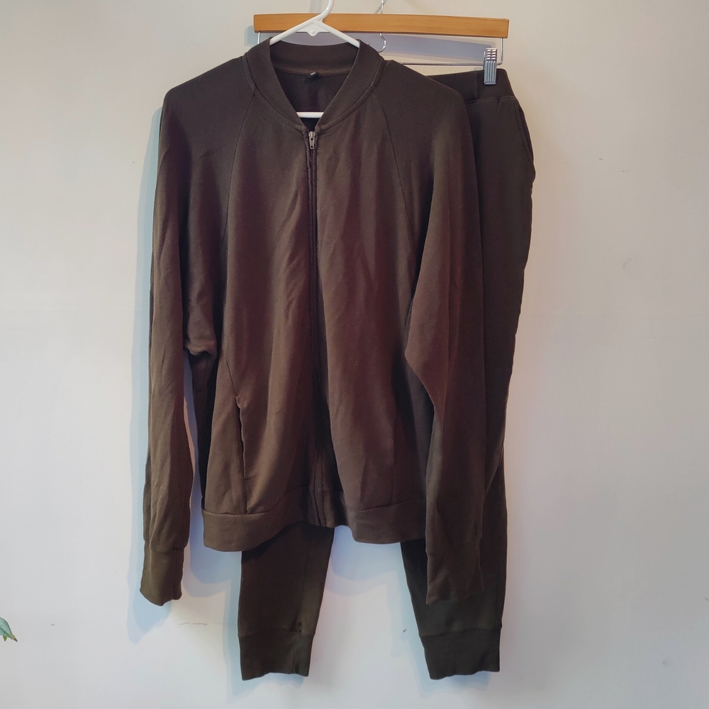 Uniqlo Olive Dolman Sleeve Jacket + Jogger Set L